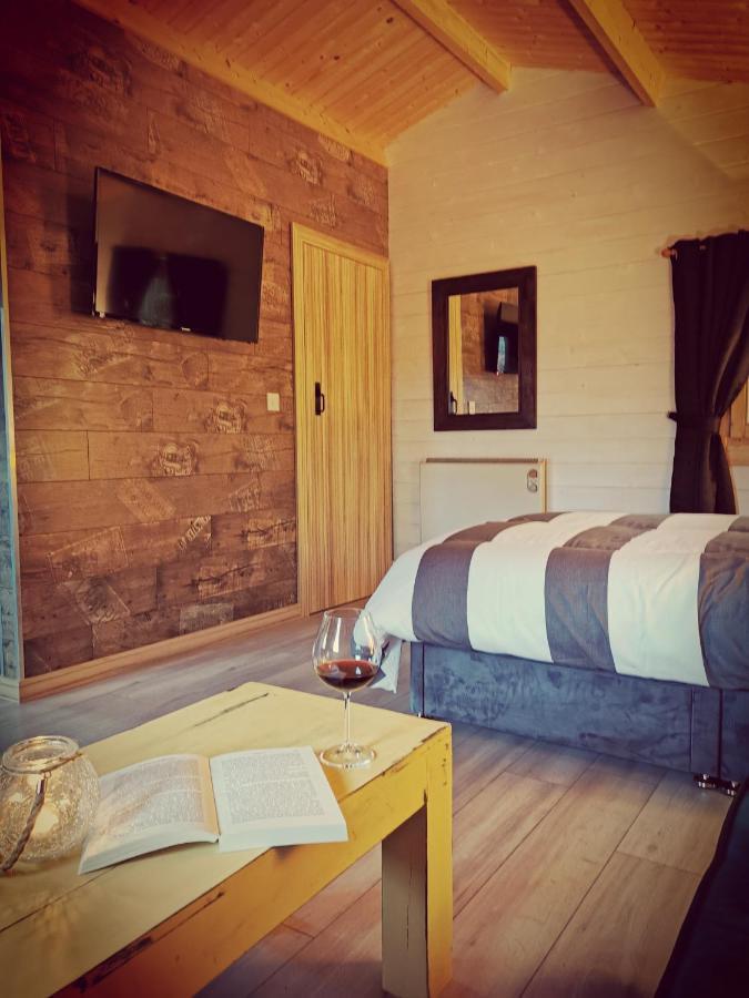Westport Country Chalets 外观 照片